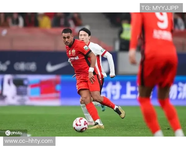 莱昂纳多坦言执教并非所愿富豪球队才有机会赢得欧冠 莱昂纳多坦言执教并非所愿富豪球队才有机会赢得欧冠